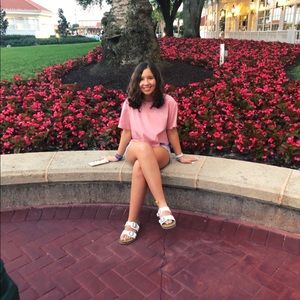 Meet your Posher, Caroline